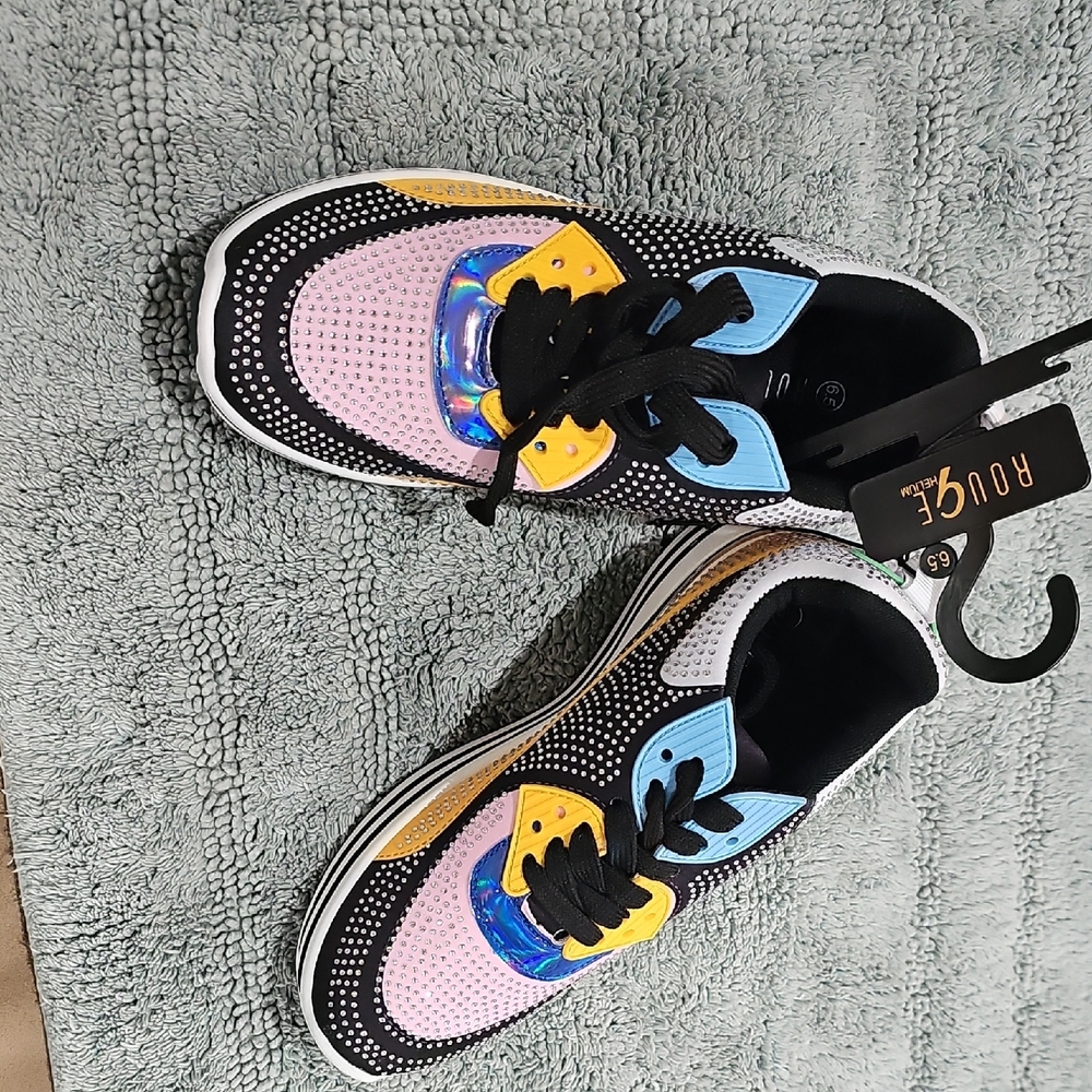 Colorful Sneakers - Picture 2 of 4